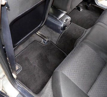 Ворсовые коврики на Lexus IS I 1998 - 2005 в Омске Ворсовые коврики на Lexus IS I 1998 - 2005 в Омске