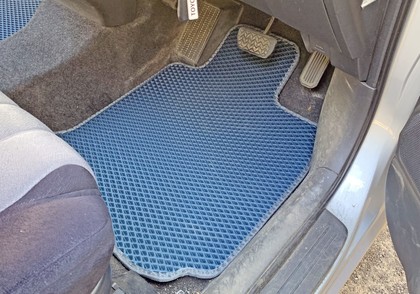 EVA коврики на Toyota Wish I 2003 - 2009 в Омске