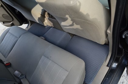 Коврики на Jeep Grand Cherokee (WK) 2004 - 2010 в Омске