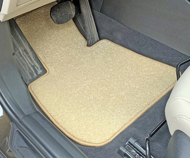 Коврики на BMW X1 (F48/F49) 2015 - 2022 в Омске