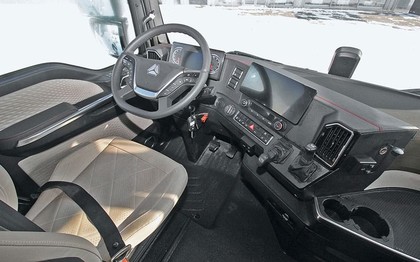 Коврики на Howo Sinotruk Sitrak C7H MAX 2023 - 2025 в Омске
