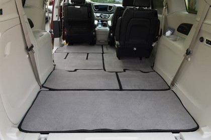Коврики на Chrysler Pacifica II 2016 - 2025 в Омске