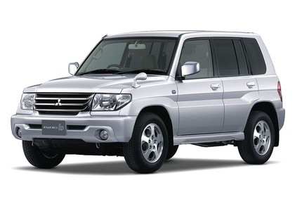 Коврики на Mitsubishi Pajero iO 1998 - 2007 в Омске