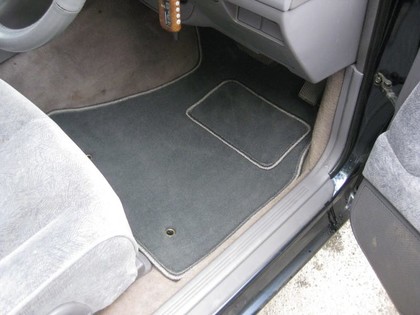 Коврики на Nissan Cedric (Y34) 1999 - 2004 в Омске