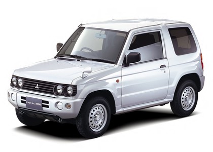 Коврики на Mitsubishi Pajero Mini II 1998 - 2012 в Омске