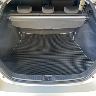 Ворсовые коврики на Toyota Prius (50) 2015 - 2023 в Омске