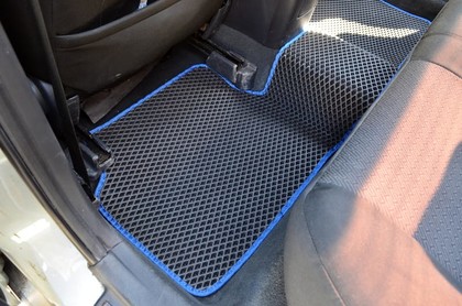 EVA коврики на Toyota Avensis II 2002 - 2008 в Омске