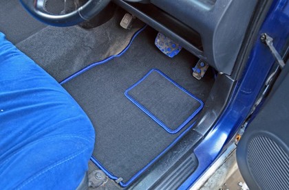 Ворсовые коврики на Toyota Bb I 2000 - 2005 в Омске