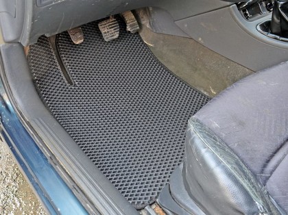 Коврики на Renault Laguna II 2001 - 2008 в Омске