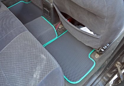 EVA коврики на Toyota Avensis I 1997 - 2002 в Омске