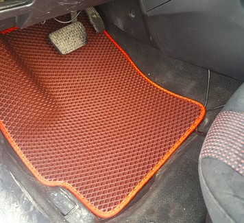Ворсовые коврики на Mazda 3 2003 - 2009 в Омске