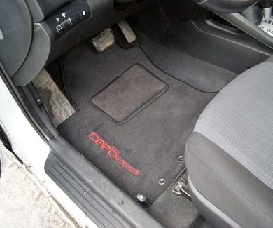 Коврики на KIA Ceed I 2007 - 2012 в Омске