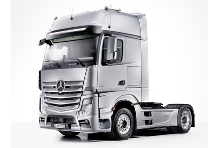 EVA коврики на Mercedes Actros MP4 MP5 тягач GigaSpace 2011 - 2025 в Омске