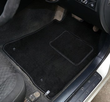 Коврики на Toyota Altezza 1998 - 2005 в Омске