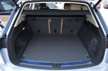 Коврики на Volkswagen Touareg III 2018 - 2025 в Омске