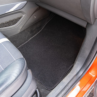 Коврики на Ford Kuga II 2012 - 2019 в Омске