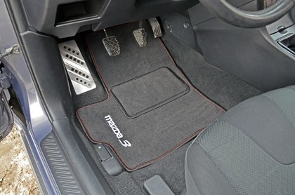 Ворсовые коврики на Mazda 3 2003 - 2009 в Омске