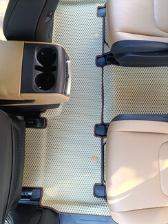 Ворсовые коврики на KIA Carnival IV 11 мест 2020&nbsp;-&nbsp;2026 в Омске