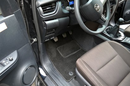 Коврики на Toyota Fortuner II 2015 - 2025 в Омске