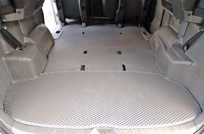 Коврики на Toyota Voxy (R70) 2007 - 2013 в Омске