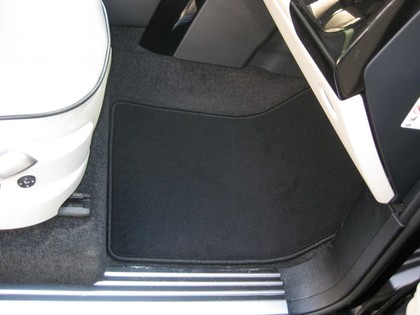 Коврики на Land Rover Range Rover III 2002 - 2012 в Омске