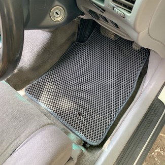Ворсовые коврики на Toyota Vista (V50) 1998 - 2003 в Омске