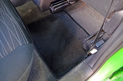Ворсовые коврики на Mazda 2 2007 - 2015 в Омске