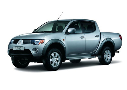 Ворсовые коврики на Mitsubishi L200 IV 2006 - 2016 в Омске