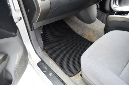 EVA коврики на Toyota Prius (20) 2004 - 2009 в Омске