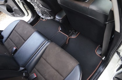 Коврики на Honda Fit Shuttle 2011 - 2015 в Омске