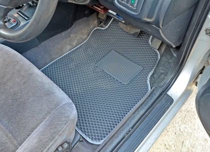 Коврики на Nissan Primera (P11) 1996 - 2002 в Омске