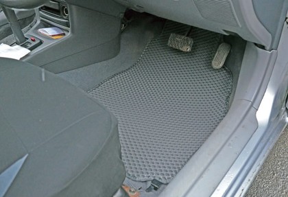 Коврики на Toyota Starlet (P90) 1995 - 1999 в Омске