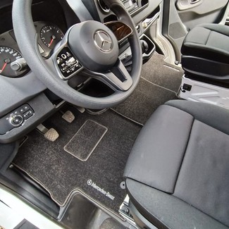 Коврики на Mercedes Sprinter (W907/W910) 2018 - 2025 в Омске