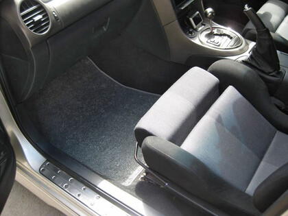 Ворсовые коврики на Lexus IS I 1998 - 2005 в Омске Ворсовые коврики на Lexus IS I 1998 - 2005 в Омске