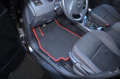 Ворсовые коврики на Renault Megane II 2002 - 2008 в Омске