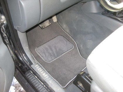 Коврики на Jeep Cherokee (KJ) 2001 - 2007 в Омске