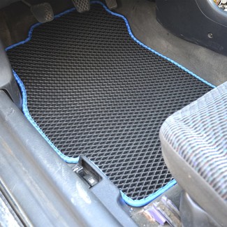 Ворсовые коврики на Honda Civic VI 3d 1995 - 2001 в Омске