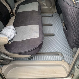 Коврики на Toyota Estima II 2000 - 2005 в Омске