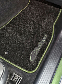 Ворсовые коврики на Dodge Challenger III 2008&nbsp;-&nbsp;2023 в Омске