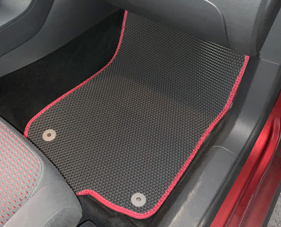 Коврики на Volkswagen Golf 6 2008 - 2013 в Омске