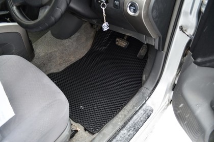 EVA коврики на Toyota Prius (20) 2004 - 2009 в Омске