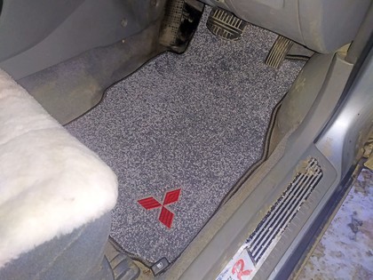 Ворсовые коврики на Mitsubishi Galant VIII 1996 - 2005 в Омске