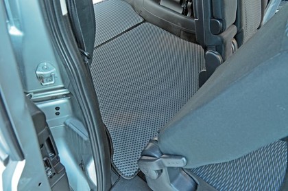 Коврики на Nissan Serena (C27) 2016 - 2022 в Омске
