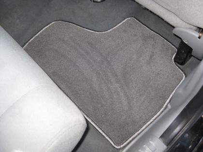Коврики на Jeep Cherokee (KJ) 2001 - 2007 в Омске