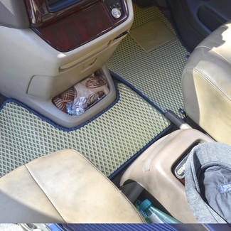 Коврики на Toyota Grand Hiace 1999 - 2002 в Омске