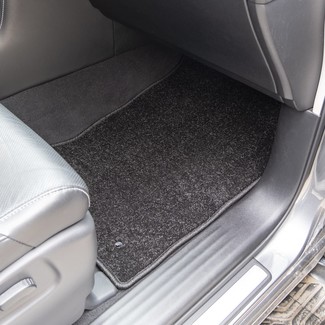 Коврики на Infiniti QX80 2013 - 2025 в Омске