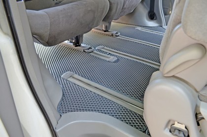 EVA коврики на Toyota Alphard (H10) 2002 - 2008 в Омске