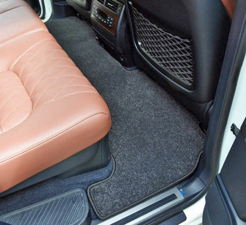 Коврики на Toyota Land Cruiser 200 2007 - 2021 в Омске