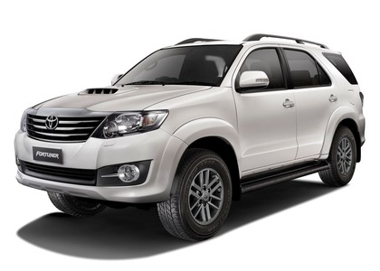 Ворсовые коврики на Toyota Fortuner I 2004 - 2015 в Омске