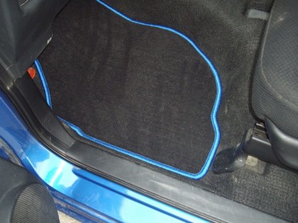 Коврики на Honda Mobilio Spike 2002 - 2008 в Омске